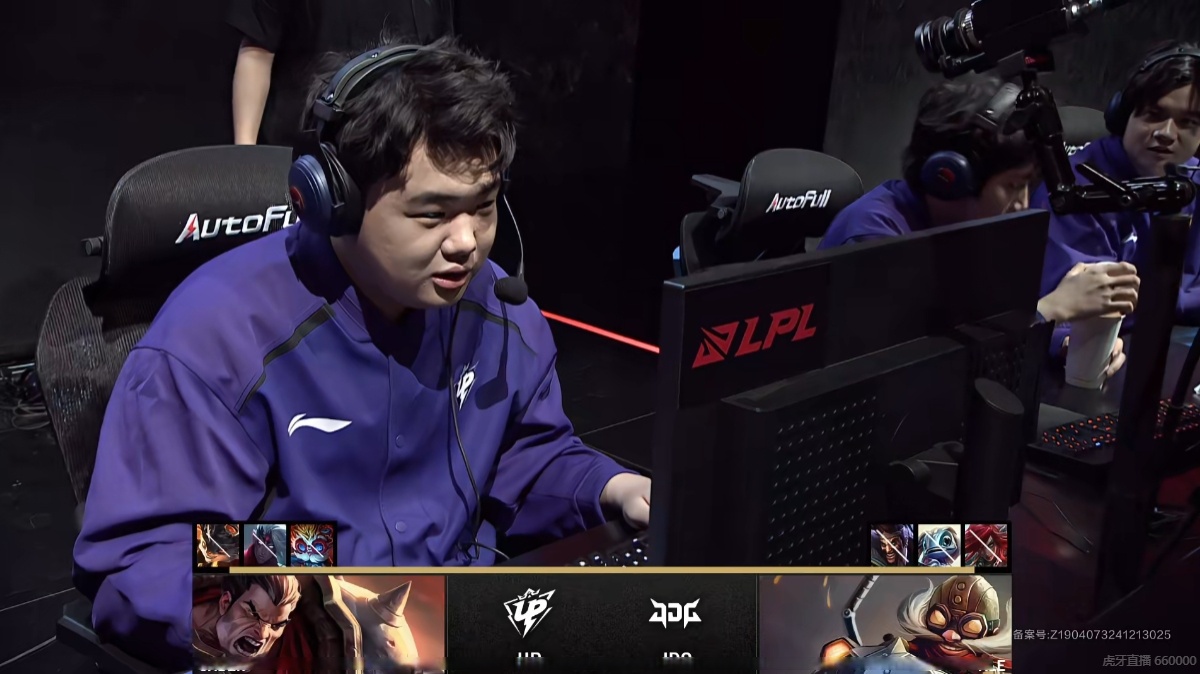 CLG碾压GEN,Scout操刀奇招英雄翻盘宿敌对决淘汰赛,让粉丝疯狂欢呼的简单介绍 CLG碾压GEN,Scout操刀奇招英雄翻盘宿敌对决淘汰赛,让粉丝疯狂欢呼的简单介绍