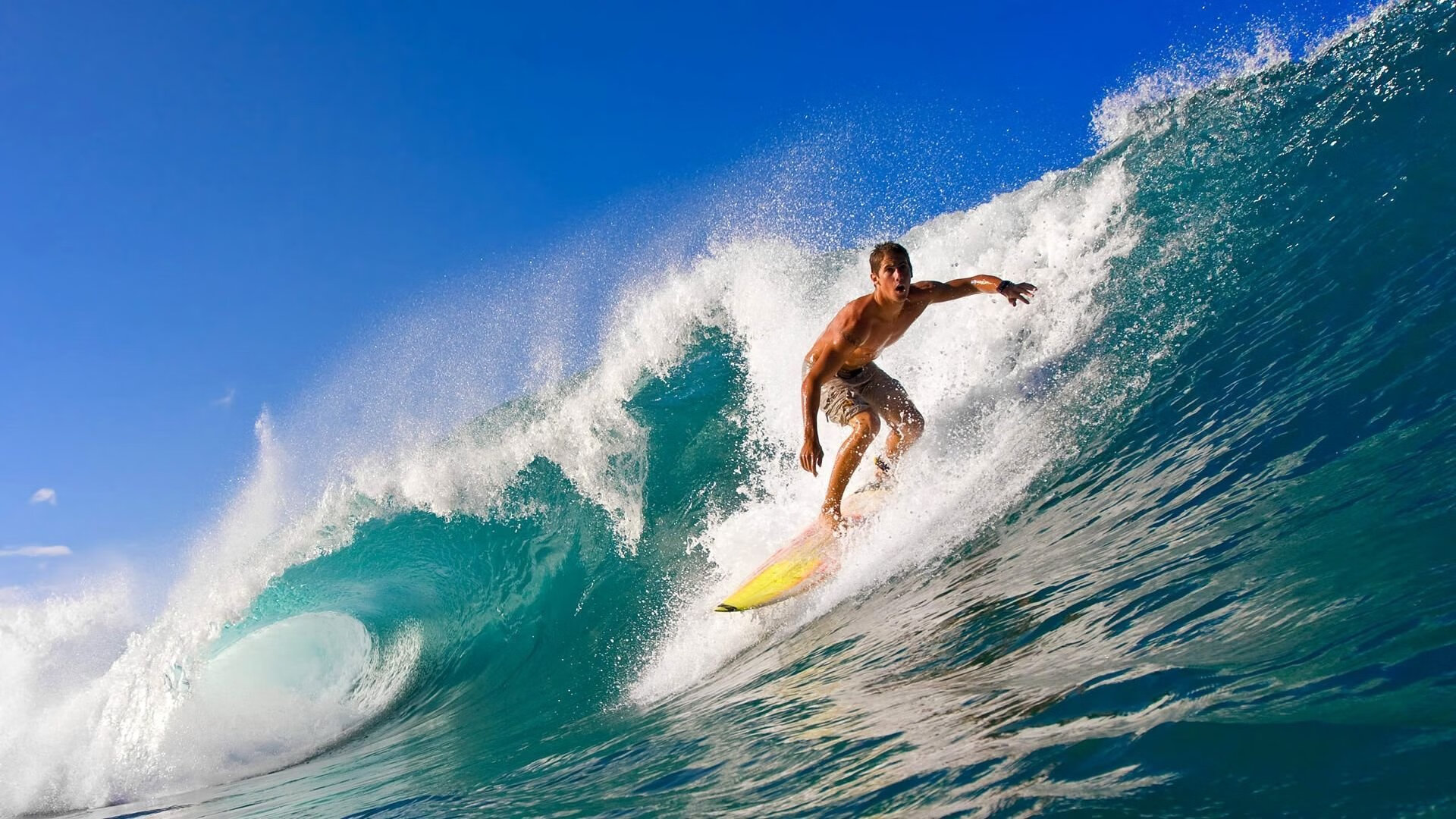 天神下凡！苏亚雷斯一己之力摧毁国米，曼城用最蓝月的方式登顶欧洲之巅