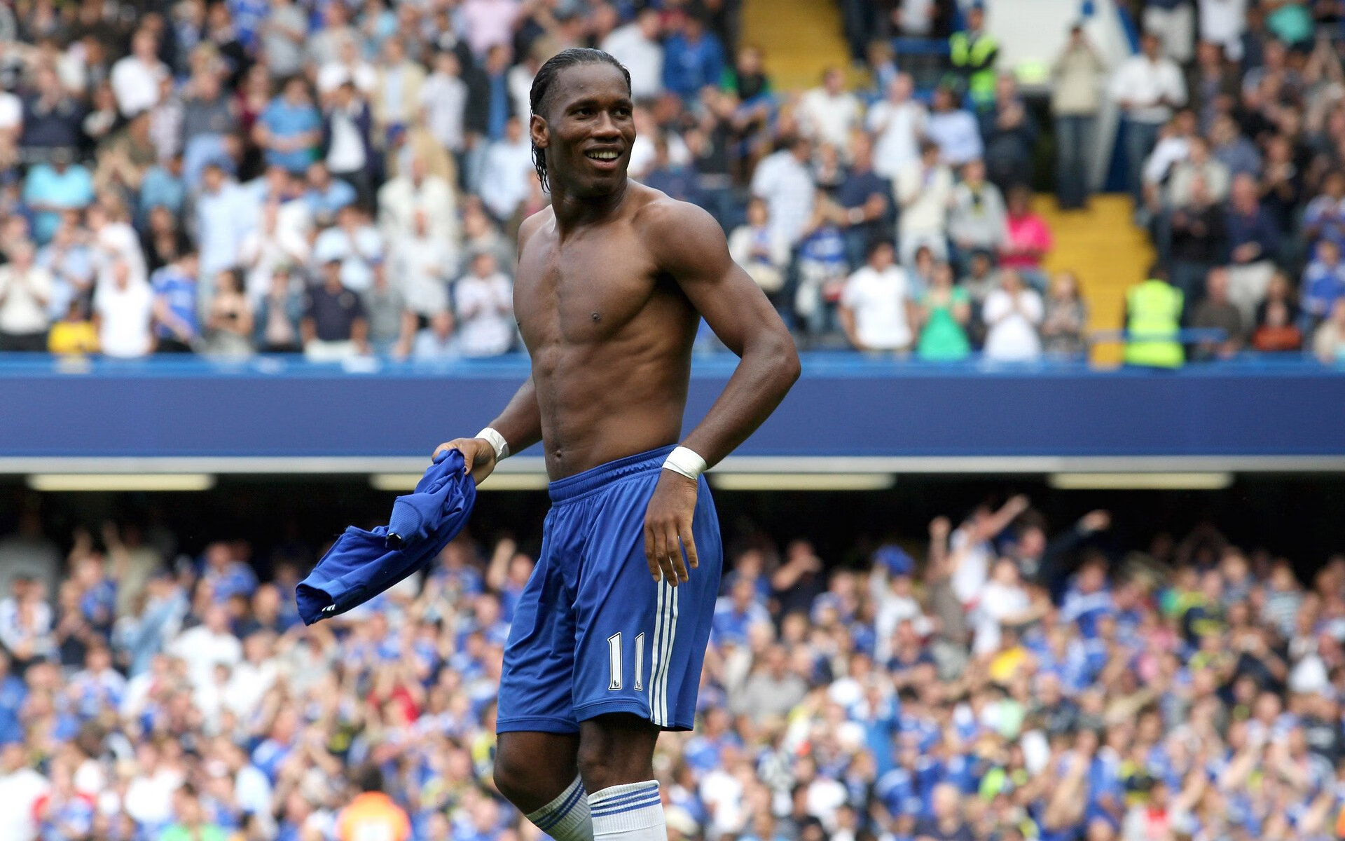 跨界狂欢，韩国节奏如何掌控乌克兰，内马尔在F1揭幕战上演荒诞接管？